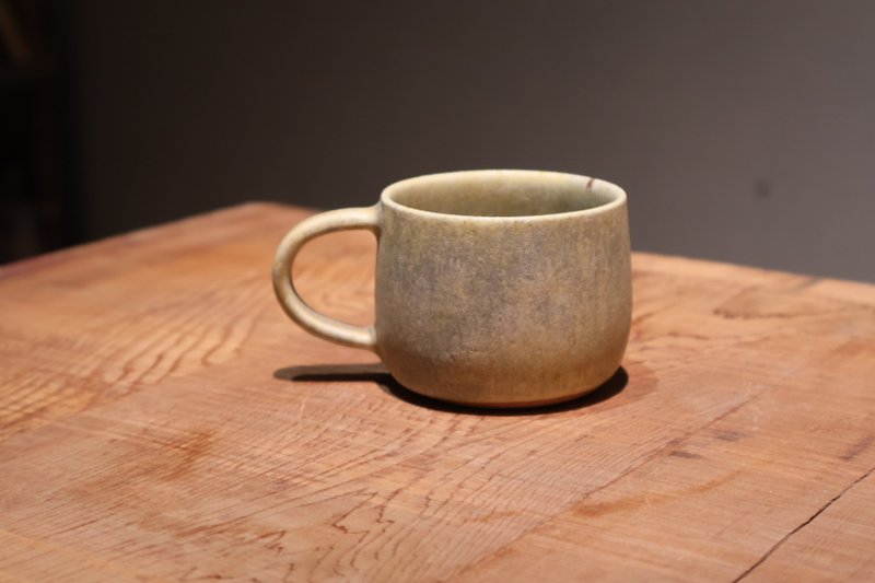 Earth color espresso cup - Cups - Pottery Brown