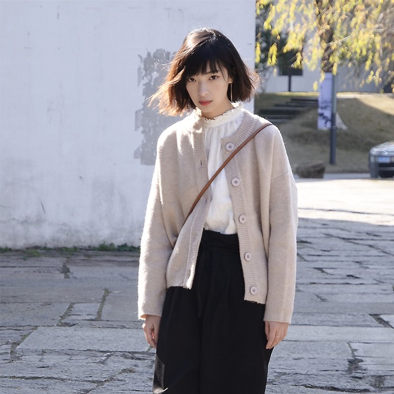 Minimalist round neck sweater cardigan - light beige | sweater | cotton blend | independent brand | Sora-97 - Women's Sweaters - Cotton & Hemp 
