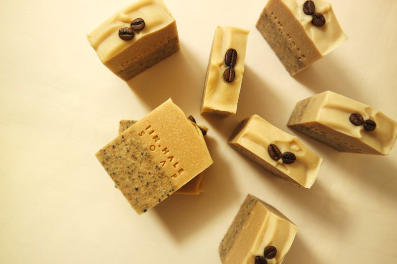 コーヒー シナモン オートミール コールド プロセス ソープ | オイリー肌、ニキビ肌 100g - 石けん - サステナブル素材 ホワイト