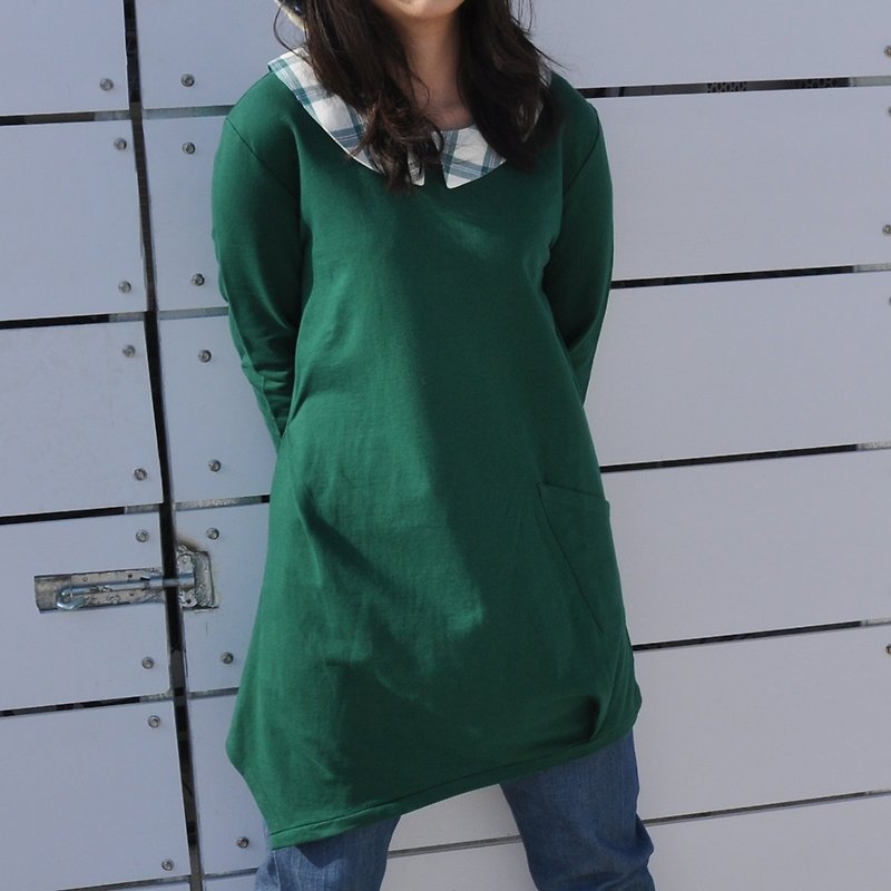 Mini Sweat Dress With Far Away Collar -Green - ชุดเดรส - ผ้าฝ้าย/ผ้าลินิน สีเขียว