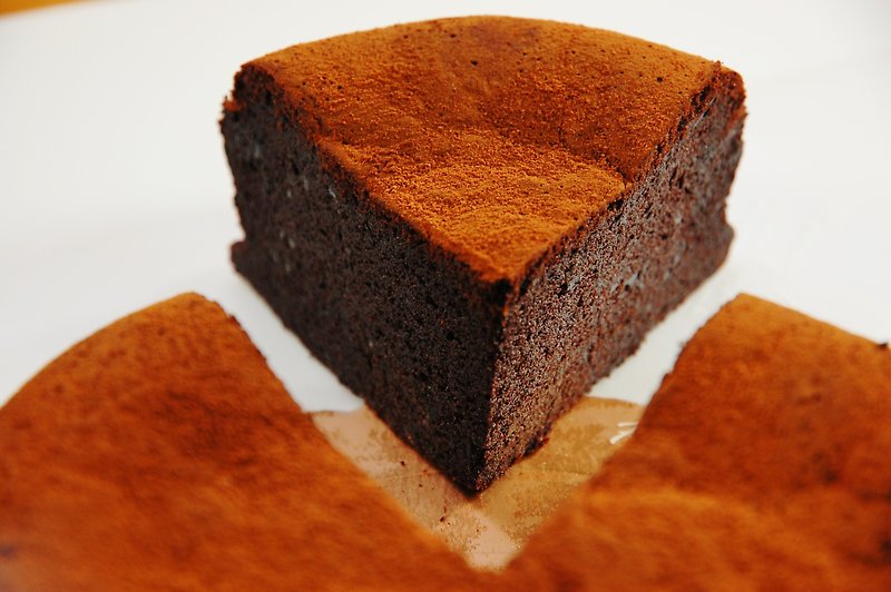 INNS 英石餐館- 法式7吋巧克力舒芙蕾蛋糕~特級深黑苦甜巧克力 - 鹹派/甜派 - 新鮮食材 咖啡色