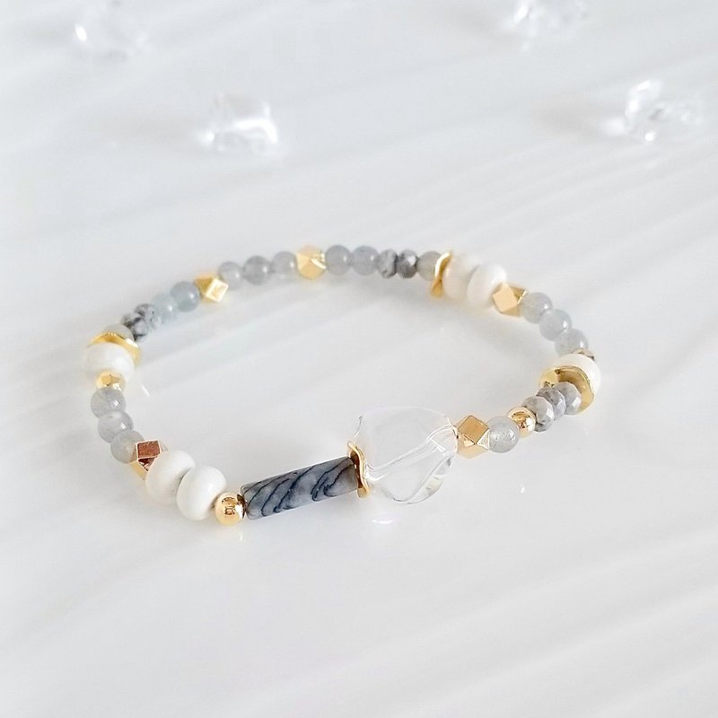 Clear Quartz, Labradorite, Howlite & Picasso Jasper Healing Crystal Bracelet - สร้อยข้อมือ - คริสตัล สีเทา