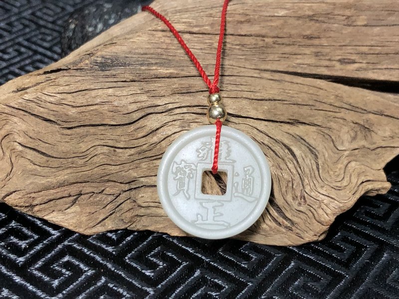 快速出貨天然和田玉 開運幸運紅繩項鍊 滿月禮 玉錢 彌月禮盒雍正 - 項鍊 - 玉石 白色