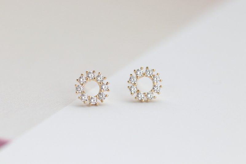 純14K Cycle CZ Piercing 圓圈鑽鎖珠耳環 (單個) - 耳環/耳夾/耳骨夾 - 貴金屬 金色