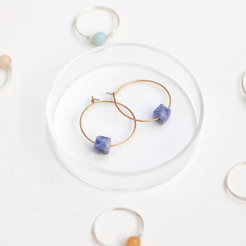 天然石黃銅圈圈糖果系列-藍莓蘇打 - 耳環/耳夾 - 玉石 藍色