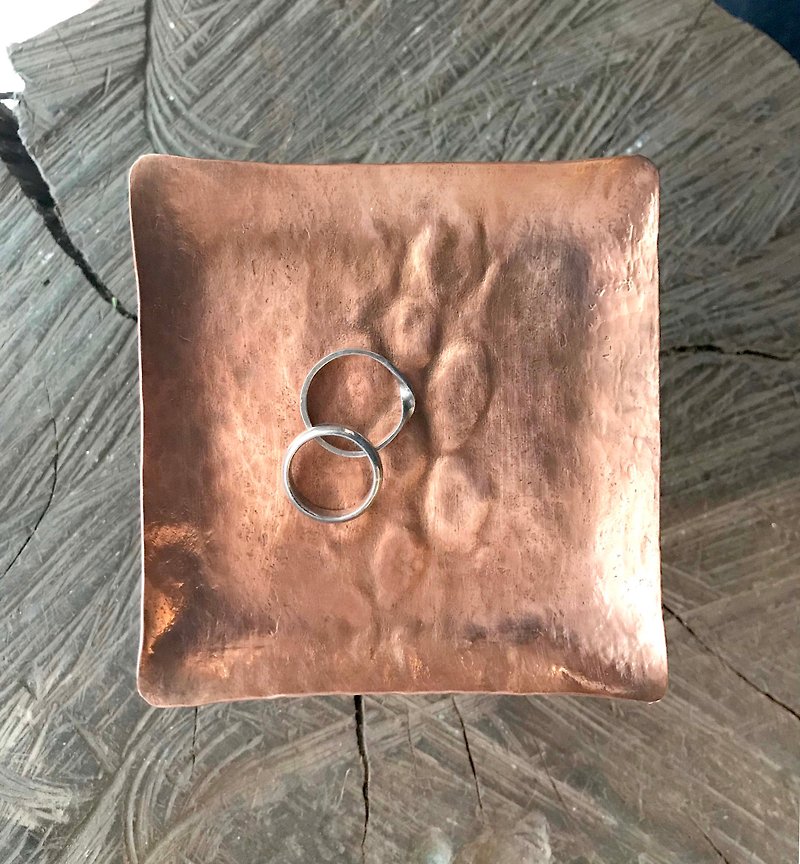 Hand-forged copper plate with copper Stone- ring not included - Fragrances - Precious Metals 