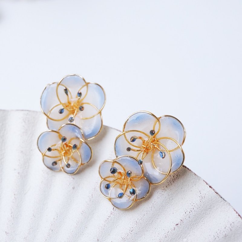 nemophila jewelry pierce or Clip-On - ต่างหู - วัสดุอื่นๆ สีน้ำเงิน