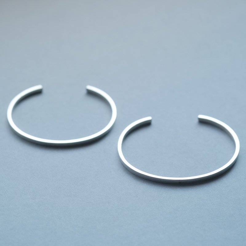 2-piece set) Simple pair bangle Silver 925 - Bracelets - Other Metals Silver