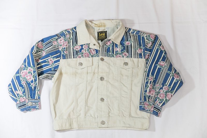 [3thclub Ming Ren Tang] Lee denim jacket short version of the full version of Flower Patchwork 80s style Lees-004 - เสื้อแจ็คเก็ต - ผ้าฝ้าย/ผ้าลินิน สีน้ำเงิน