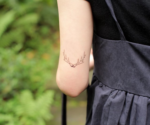 Discover 74+ deer antler tattoos super hot - thtantai2