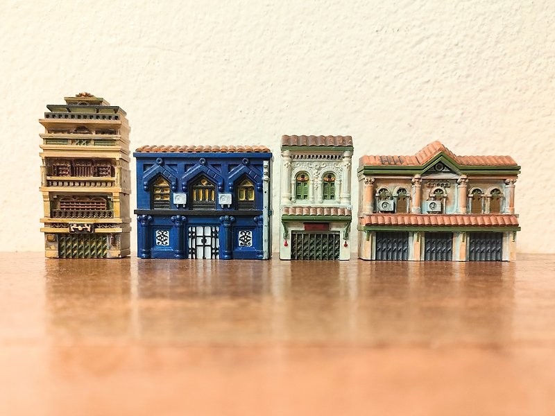 Magnet model Set of old buildings in a painted area v.2 (set of 4 pieces) - 擺飾/家飾品 - 樹脂 白色