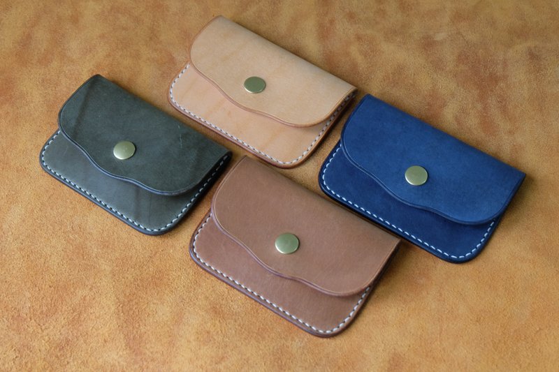 Business Card/Card Holder Leather Coin Purse - ที่เก็บนามบัตร - หนังแท้ สีกากี