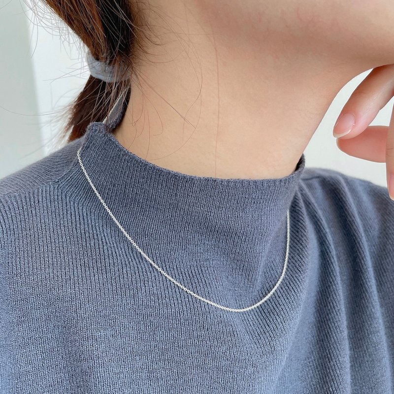 │簡約│高質感 極細十字鍊 • 鎖骨素鍊 • 純銀項鍊 • 可碰水 - 項鍊 - 純銀 