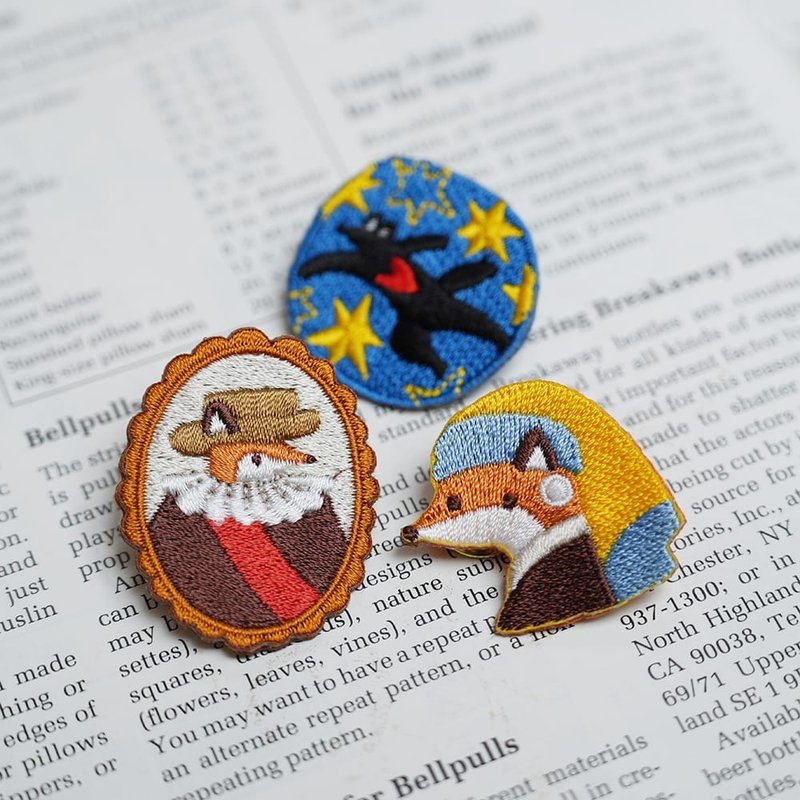 狐吉博物館 Huchii Museum | 刺繡別針組 - 徽章/別針 - 繡線 
