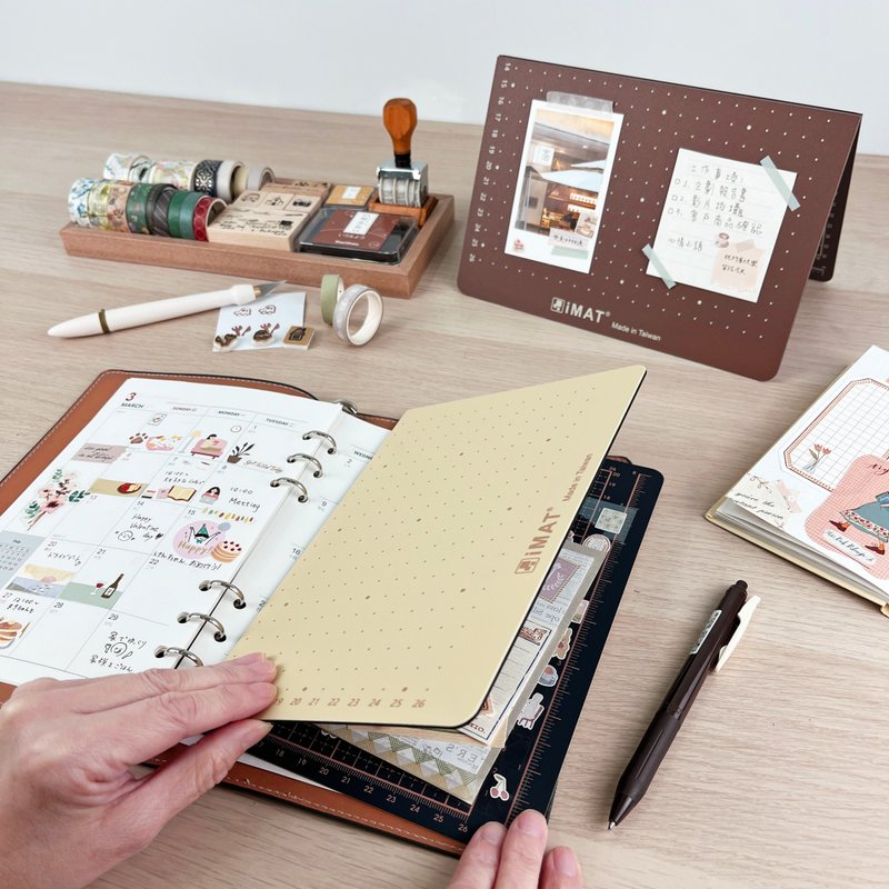 【手帳製作】iMAT A4書型摺疊切割墊2mm 手作/拼貼/紙膠帶 無毒 - 其他 - 環保材質 多色