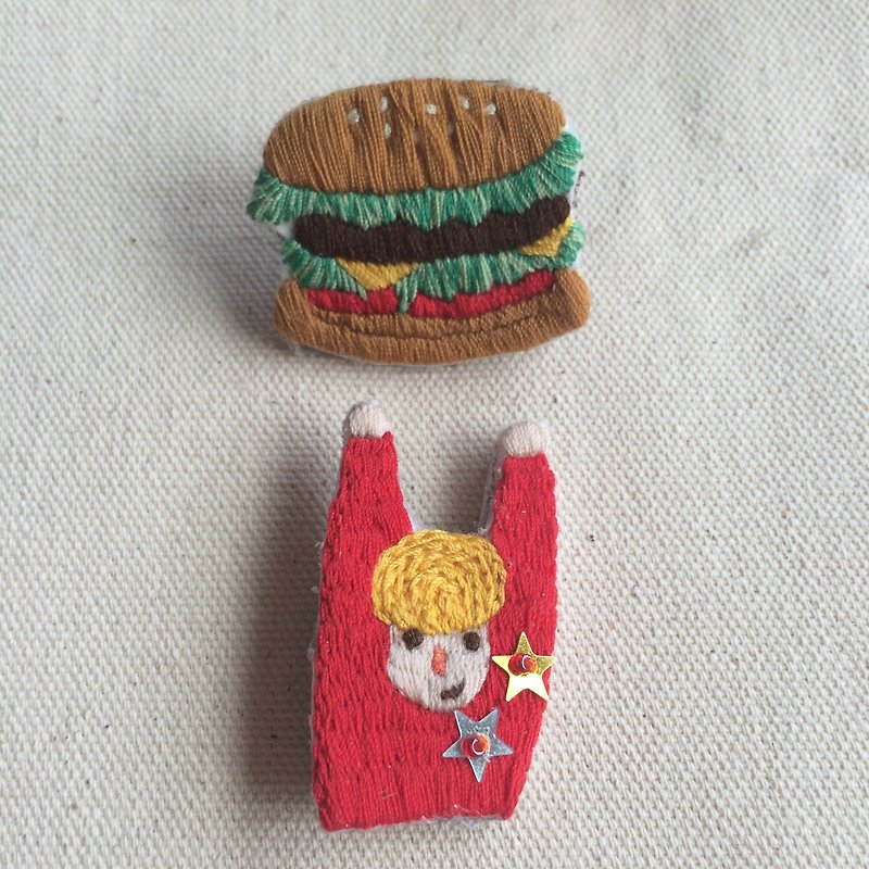 C'est trop Mignon \\ handmade embroidery embroidery * heroes eat hamburgers pin - Brooches - Thread Brown