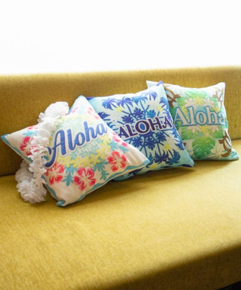 Hawaiian Quilt Pattern Pillow Case - หมอน - วัสดุอื่นๆ 