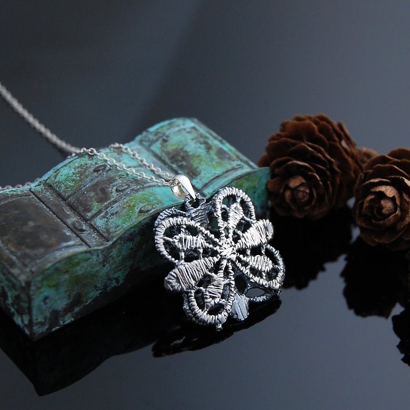 Lace Walk Necklace-Number 1-Retro Edition - Necklaces - Sterling Silver 
