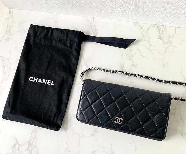 LA LUNE】Vintage Chanel Classic Lamb Skin Leather Flap Long Wallet