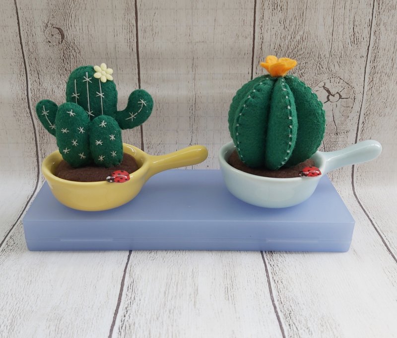 Small potted cactus ~ non-woven handmade. Immortal healing small objects. Small objects on the table - Items for Display - Other Man-Made Fibers 