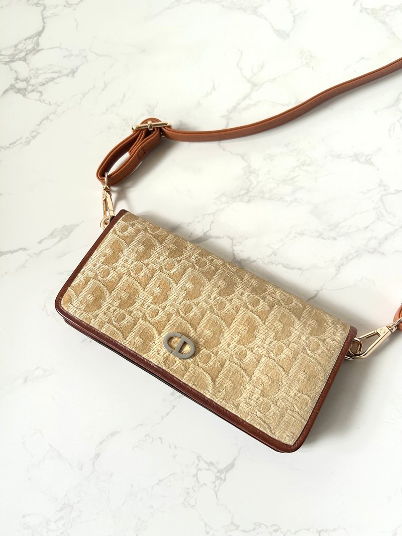 [Selected Item] - Pre-owned Dior Monogram Shoulder/Crossbody Wallet - Messenger Bags & Sling Bags - Genuine Leather Brown