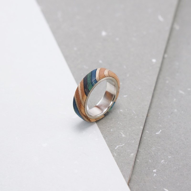 Send wood style ring R0204002 - General Rings - Wood Multicolor