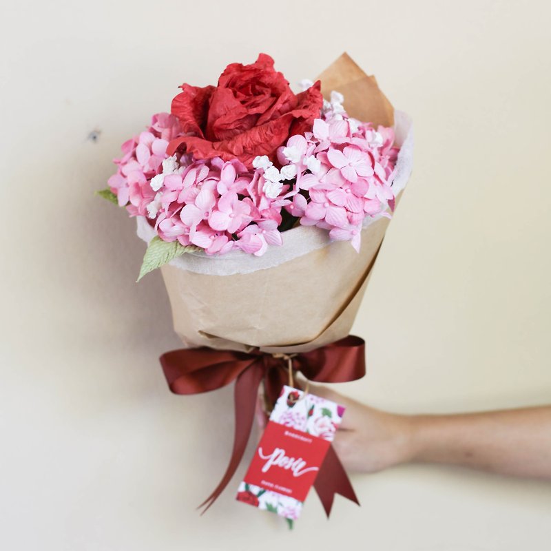 Red Rose, Rose with Hydrangea Single Bouquet | Valentine's Collection - ตกแต่งต้นไม้ - กระดาษ สีแดง