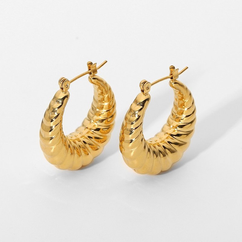 New product! ANJI 18K gold croissant earrings top K gold plated European and American fashion Korean - ต่างหู - สแตนเลส สีเหลือง