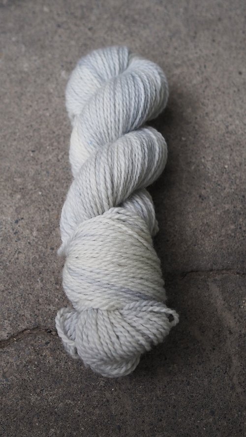 Rita617 超水洗藍面羊毛-手染粗線-晴天(Aran yarn)