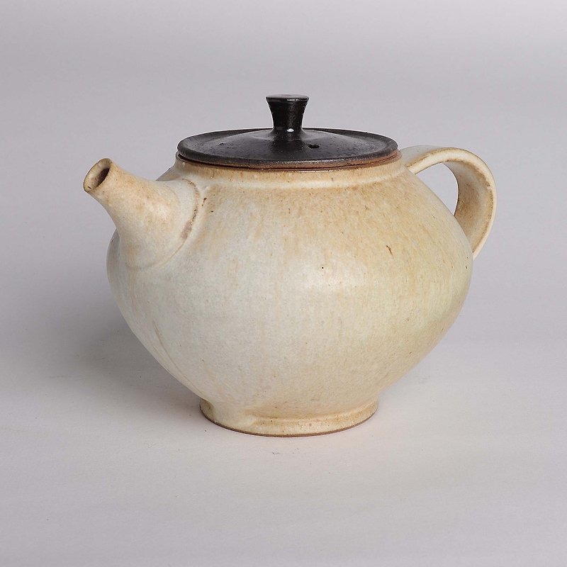 Ming bud kiln l gray glaze black cover after the pot - Teapots & Teacups - Pottery White