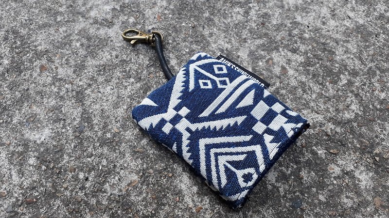 AMIN'S SHINY WORLD Handmade ethnic wind rough knit key bag 06 - ที่ห้อยกุญแจ - ผ้าฝ้าย/ผ้าลินิน หลากหลายสี