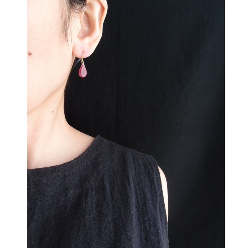 【K14gf】Dark Ruby Big Drop Earrings ダークルビー 雫ピアス【S】 - 耳環/耳夾/耳骨夾 - 寶石 紅色