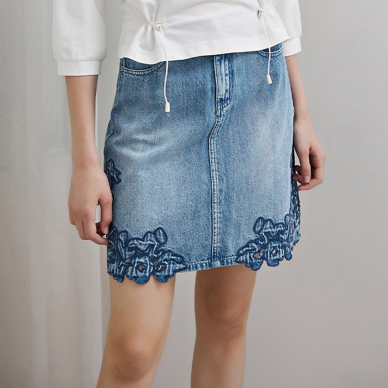 ILEY Elegant and straightforward, exquisite floral embroidery cotton denim skirt (blue) 1223168208 - Skirts - Cotton & Hemp 