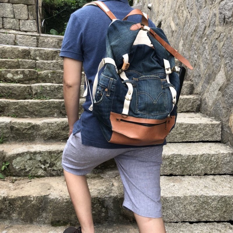 環保牛仔布真皮後背包/客製化舊衣改造 - 後背包/背包/書包 - 真皮 藍色