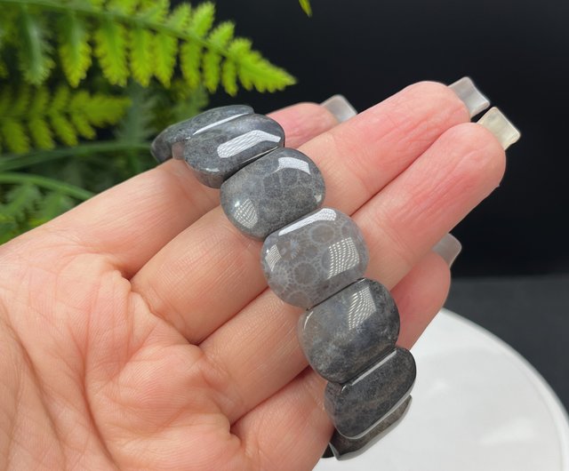 赤サンゴ 丸玉(無穴) 11.8mm - アサオ工芸オンライショップ