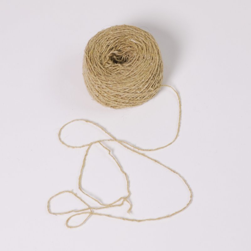 手捻羊毛混麻線-沙-公平貿易 - 編織/刺繡/羊毛氈/縫紉 - 羊毛 卡其色