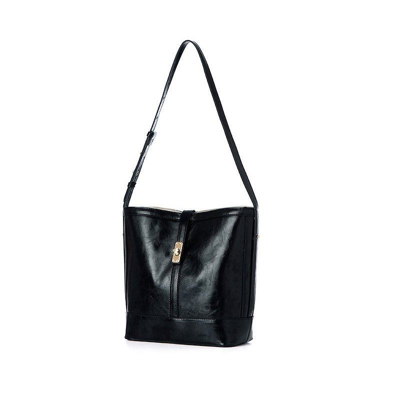 Jolly made in Korea | KIMMY BAG | Black | Large Handbag Bucket Bag - กระเป๋าแมสเซนเจอร์ - หนังเทียม สีดำ