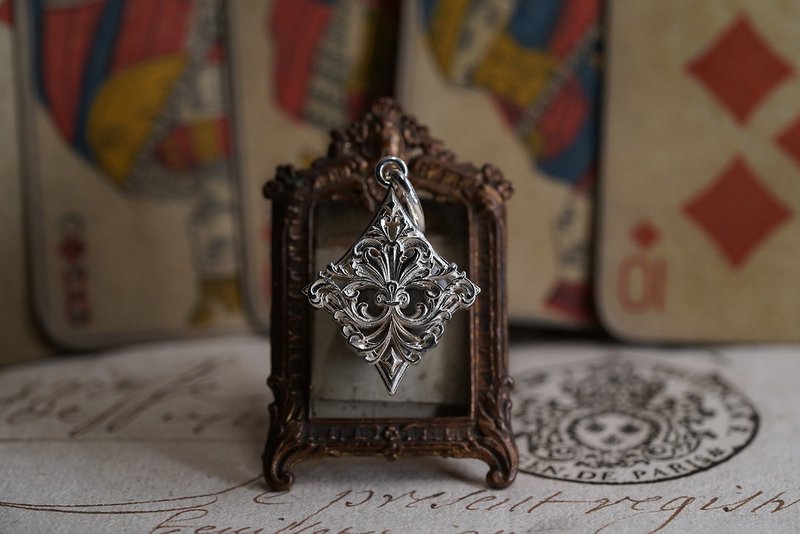 925銀撲克牌花色吊墜-方塊 (P471) (不含項鍊) - 項鍊 - 純銀 銀色