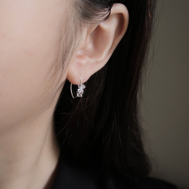 925純銀 獨家 赫基蒙水晶 閃靈鑽 馬眼型 耳環 耳夾 一對 - 耳環/耳夾 - 純銀 白色