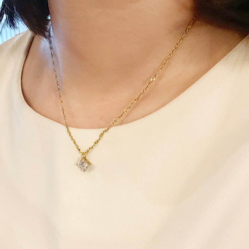 Elegant simplicity square Bronze necklace - Necklaces - Other Metals Gold