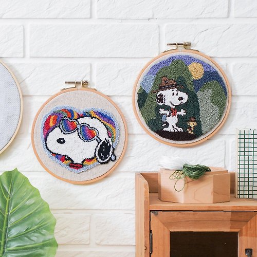 繡Xiu Crafts 【彩虹愛心/登山】Snoopy 刺繡DIY材料包 戳繡6吋框 | XiuCrafts