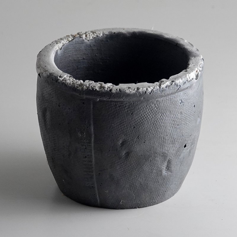 Cement basin - Pottery & Ceramics - Cement 