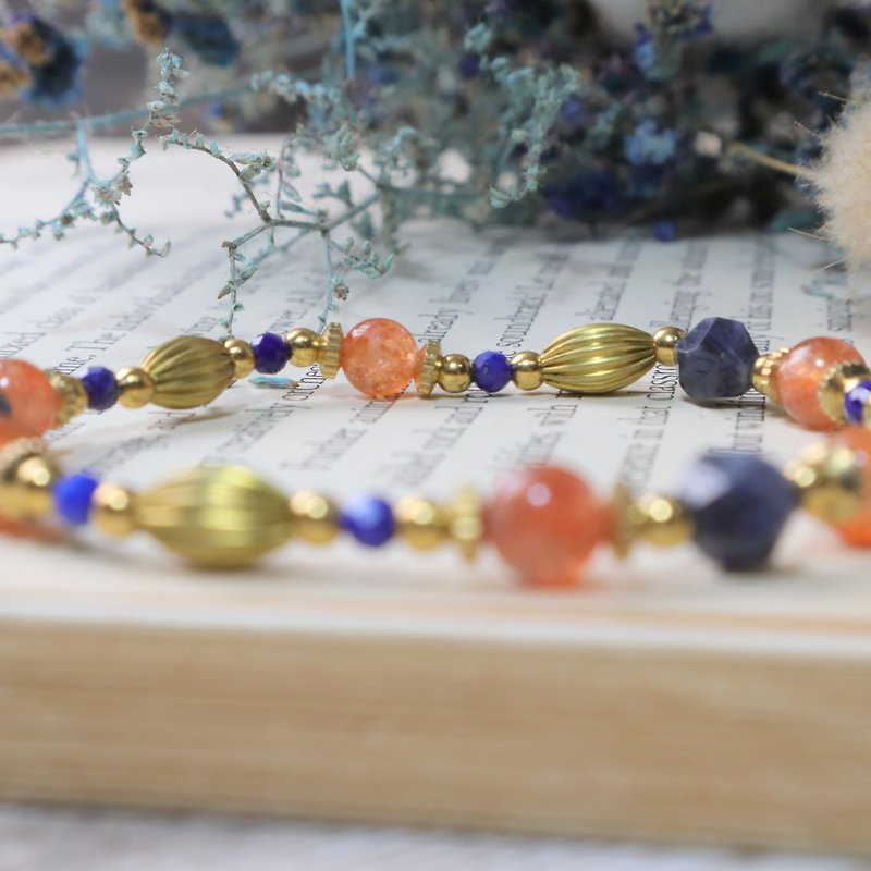 Hope Bronze bracelet gold Strawberry Sun Stone/ blue-veined Stone Mother's Day gift customized - สร้อยข้อมือ - ทองแดงทองเหลือง สีส้ม