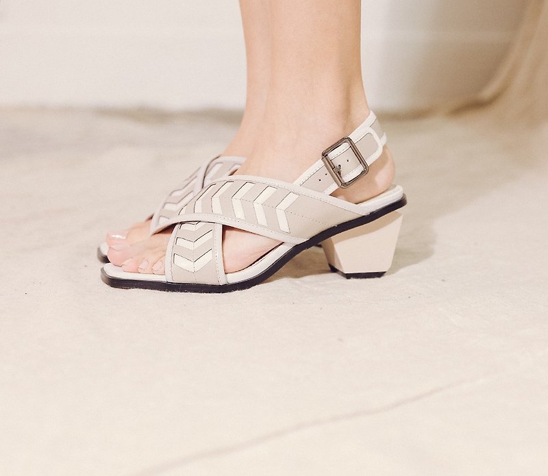 Broadband pattern staggered thick with sandals gray - High Heels - Genuine Leather Gray