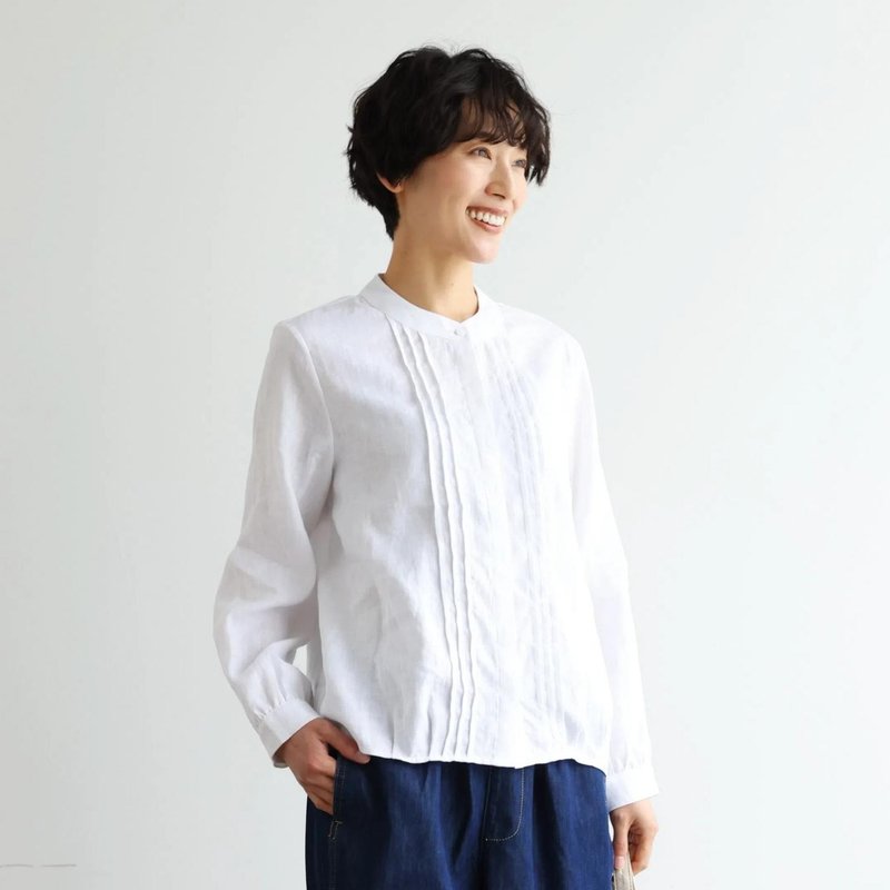 様々なシーンで活躍する万能アイテム　ピンタック入り　リネンシャツブラウス　ホワイト250412-1 - 女襯衫 - 棉．麻 