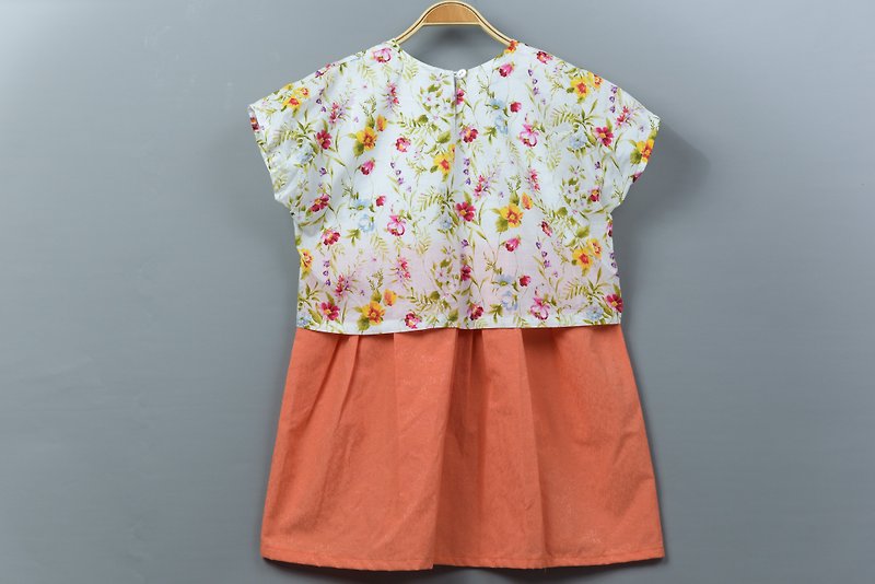 "Spring flowers small dress" hand for non-toxic dress T-shirt wool - อื่นๆ - ผ้าฝ้าย/ผ้าลินิน สีน้ำเงิน