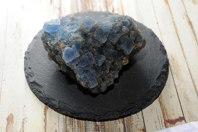 Blue Stone crystal spiritual evil anti-villain Lucky break - Items for Display - Gemstone 