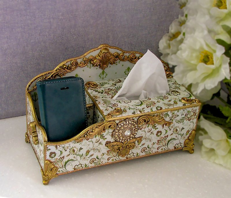 Brush holder, cosmetics holder, beauty box, napkin holder, Tissue box cover - Tissue Boxes - Wood Green