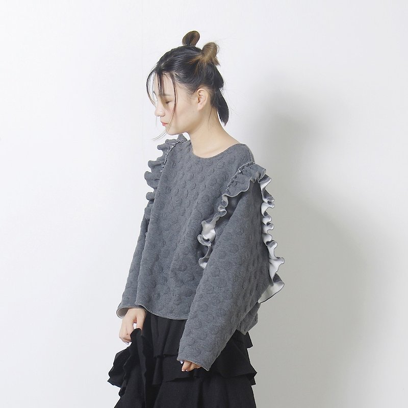 Dark gray flower shoulder blouse - imakokoni - เสื้อผู้หญิง - ผ้าฝ้าย/ผ้าลินิน สีเทา