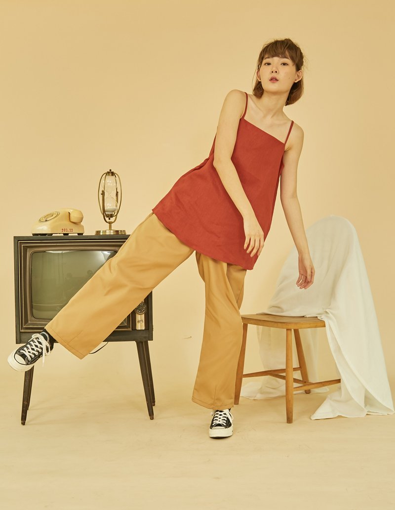 Two-way Linen Spaghetti Strap Top In Burgundy Red Color - 背心/無袖上衣 - 亞麻 紅色